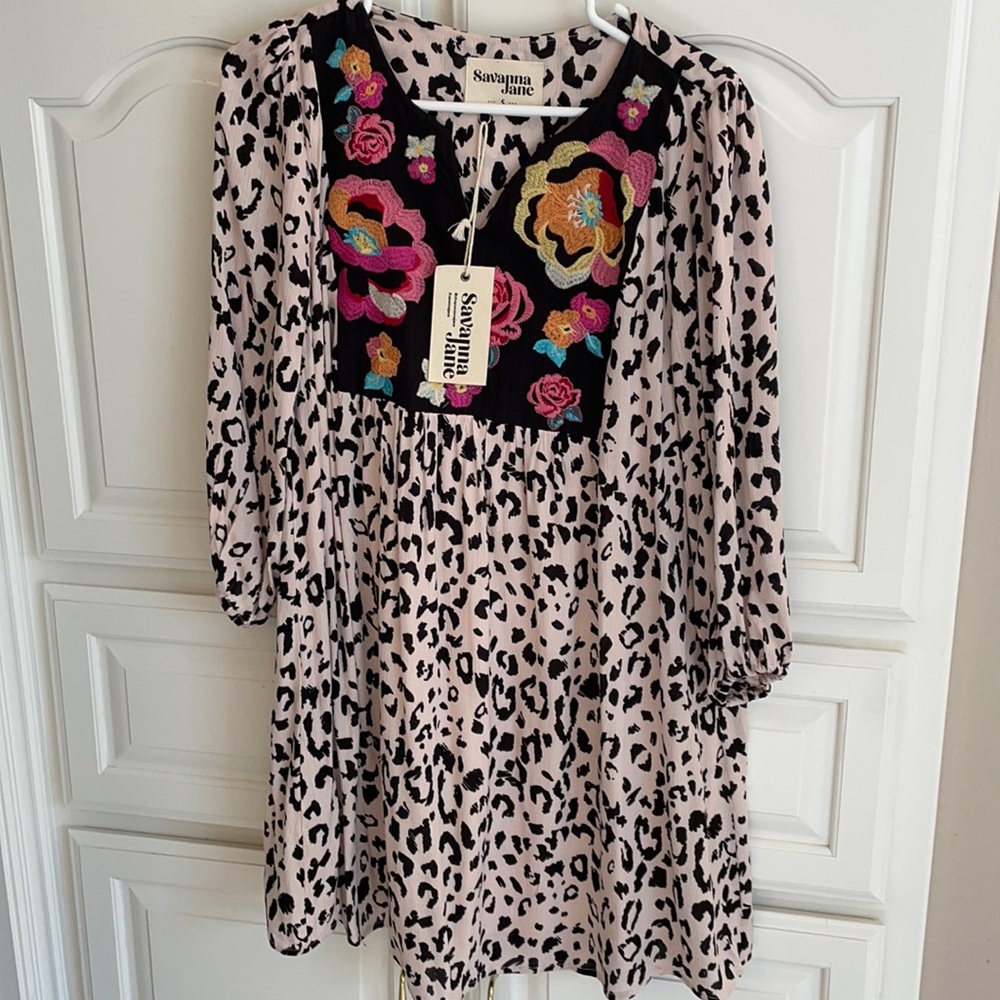 Savanna Jane print dress. Small. New . Never worn